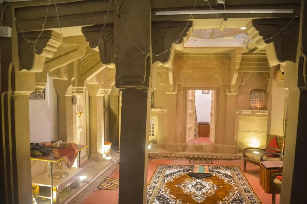 בית הארחה מלון ורנאסי Narayana Haveli הודו