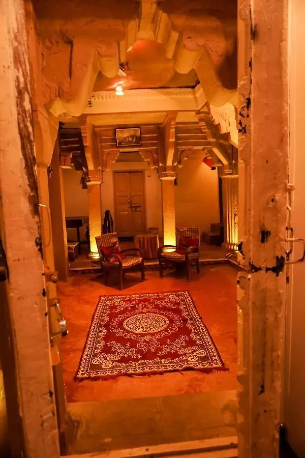 מלון ורנאסי Narayana Haveli בית הארחה
